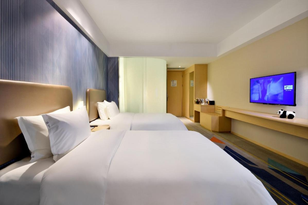 Holiday Inn Express Chengdu Tianhe By Ihg Pixian Exterior foto